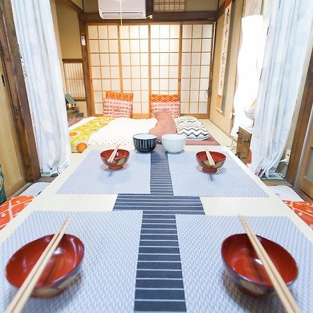 City Center 200 Years Old Traditional House Next To 2 Train Lines Kioto Exterior foto