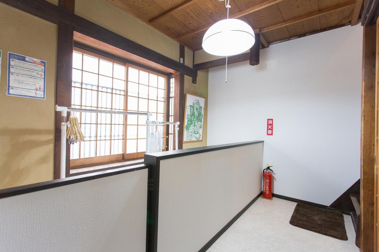 City Center 200 Years Old Traditional House Next To 2 Train Lines Kioto Exterior foto