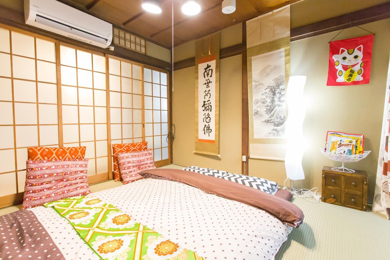 City Center 200 Years Old Traditional House Next To 2 Train Lines Kioto Exterior foto